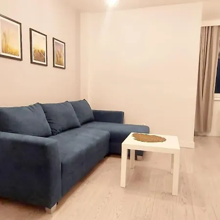 Przytulny Apartament Parking Gratis New * グディニャ