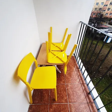 Przytulny Apartament Parking Gratis New グディニャ